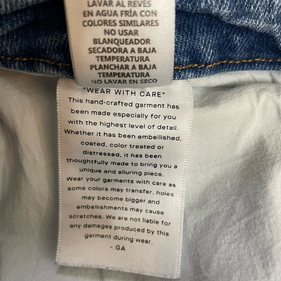 Good American Classic Slim Straight Mid Rise Blue Jean Released Hem Size 14/32 - Picture 13 of 13